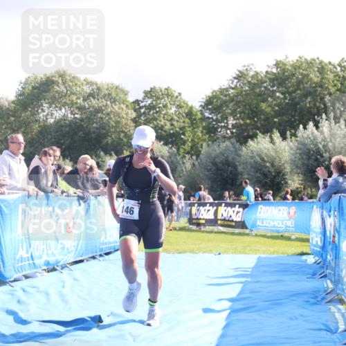 25.08.2024 - Elbe Triathlon Hamburg H.Heesch http://msf.ph/oto/6859117 25.08.2024 10:58:13 Ziel 146 meine-sportfotos.de