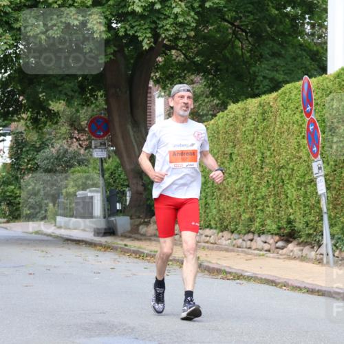 25.08.2024 - 20. Blankeneser Heldenlauf Strokosch-Dieckow http://msf.ph/oto/6859174 25.08.2024 09:54:57 Ziel 107 meine-sportfotos.de