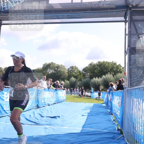 25.08.2024 - Elbe Triathlon Hamburg H.Heesch http://msf.ph/oto/6859216 25.08.2024 10:58:14 Ziel 146 meine-sportfotos.de