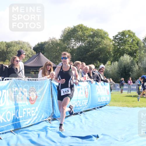25.08.2024 - Elbe Triathlon Hamburg H.Heesch http://msf.ph/oto/6859342 25.08.2024 11:00:12 Ziel 113 meine-sportfotos.de