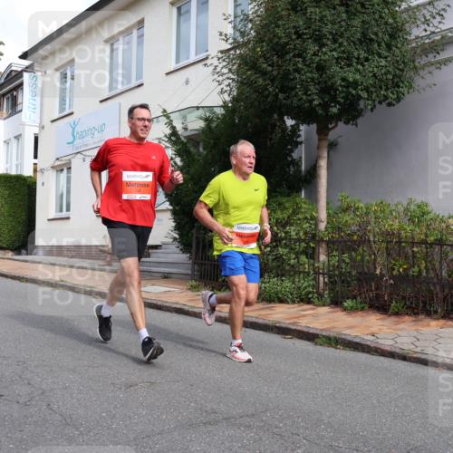 25.08.2024 - 20. Blankeneser Heldenlauf Strokosch-Dieckow http://msf.ph/oto/6859357 25.08.2024 09:55:18 Ziel 245, 246, 258, 259 meine-sportfotos.de
