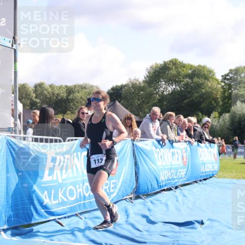 25.08.2024 - Elbe Triathlon Hamburg H.Heesch http://msf.ph/oto/6859373 25.08.2024 11:00:12 Ziel 113 meine-sportfotos.de