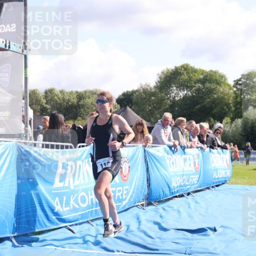 25.08.2024 - Elbe Triathlon Hamburg H.Heesch http://msf.ph/oto/6859376 25.08.2024 11:00:12 Ziel 113 meine-sportfotos.de