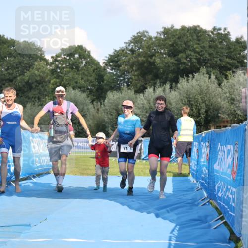 25.08.2024 - Elbe Triathlon Hamburg H.Heesch http://msf.ph/oto/6859385 25.08.2024 16:31:12 Ziel  meine-sportfotos.de