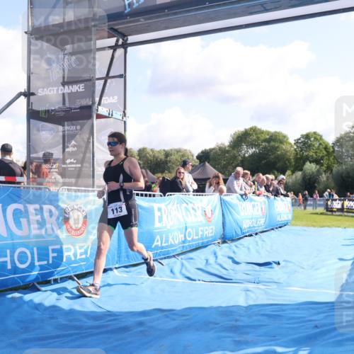 25.08.2024 - Elbe Triathlon Hamburg H.Heesch http://msf.ph/oto/6859410 25.08.2024 11:00:13 Ziel 113 meine-sportfotos.de