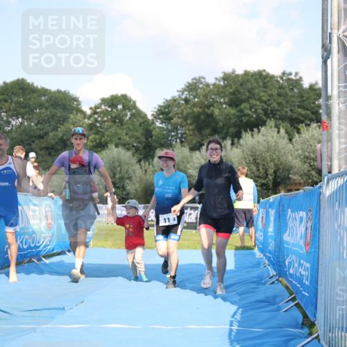 25.08.2024 - Elbe Triathlon Hamburg H.Heesch http://msf.ph/oto/6859412 25.08.2024 16:31:13 Ziel  meine-sportfotos.de