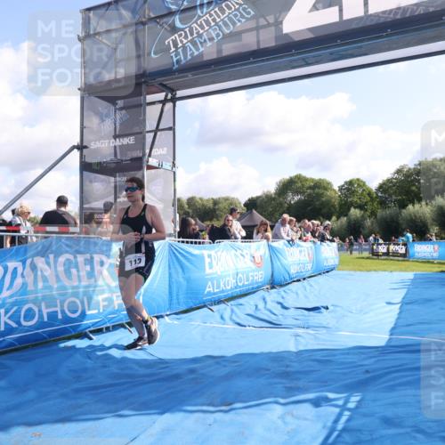 25.08.2024 - Elbe Triathlon Hamburg H.Heesch http://msf.ph/oto/6859421 25.08.2024 11:00:13 Ziel 113 meine-sportfotos.de