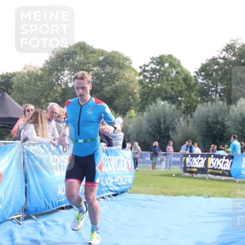 25.08.2024 - Elbe Triathlon Hamburg H.Heesch http://msf.ph/oto/6859439 25.08.2024 11:00:27 Ziel 321 meine-sportfotos.de
