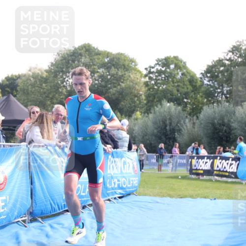 25.08.2024 - Elbe Triathlon Hamburg H.Heesch http://msf.ph/oto/6859441 25.08.2024 11:00:27 Ziel 321 meine-sportfotos.de