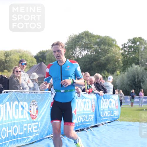 25.08.2024 - Elbe Triathlon Hamburg H.Heesch http://msf.ph/oto/6859463 25.08.2024 11:00:28 Ziel 321 meine-sportfotos.de