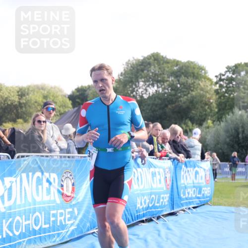25.08.2024 - Elbe Triathlon Hamburg H.Heesch http://msf.ph/oto/6859465 25.08.2024 11:00:28 Ziel 321 meine-sportfotos.de