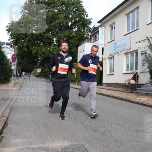 25.08.2024 - 20. Blankeneser Heldenlauf Strokosch-Dieckow http://msf.ph/oto/6859479 25.08.2024 09:55:58 Ziel 184, 196 meine-sportfotos.de