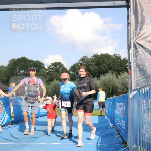 25.08.2024 - Elbe Triathlon Hamburg H.Heesch http://msf.ph/oto/6859491 25.08.2024 16:31:13 Ziel  meine-sportfotos.de