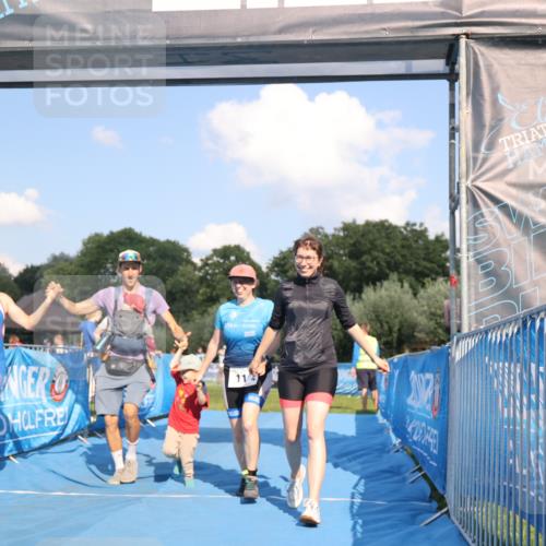 25.08.2024 - Elbe Triathlon Hamburg H.Heesch http://msf.ph/oto/6859501 25.08.2024 16:31:14 Ziel  meine-sportfotos.de
