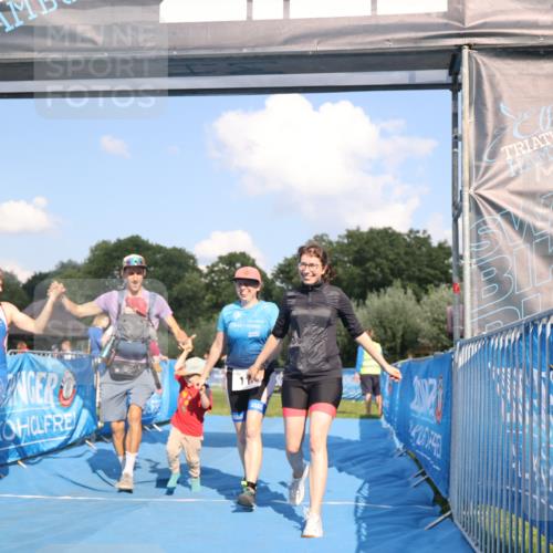 25.08.2024 - Elbe Triathlon Hamburg H.Heesch http://msf.ph/oto/6859506 25.08.2024 16:31:14 Ziel  meine-sportfotos.de