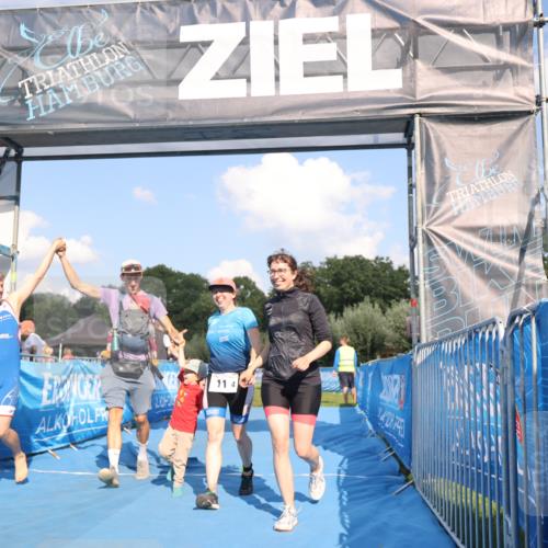 25.08.2024 - Elbe Triathlon Hamburg H.Heesch http://msf.ph/oto/6859543 25.08.2024 16:31:14 Ziel  meine-sportfotos.de