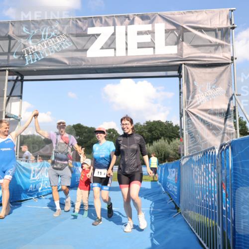 25.08.2024 - Elbe Triathlon Hamburg H.Heesch http://msf.ph/oto/6859555 25.08.2024 16:31:14 Ziel  meine-sportfotos.de