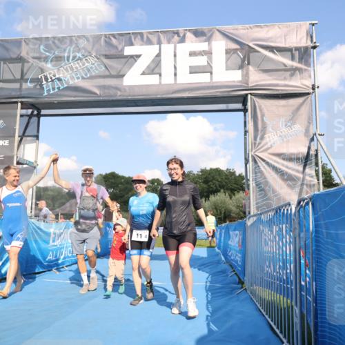25.08.2024 - Elbe Triathlon Hamburg H.Heesch http://msf.ph/oto/6859561 25.08.2024 16:31:14 Ziel  meine-sportfotos.de