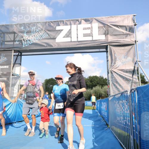 25.08.2024 - Elbe Triathlon Hamburg H.Heesch http://msf.ph/oto/6859601 25.08.2024 16:31:15 Ziel  meine-sportfotos.de