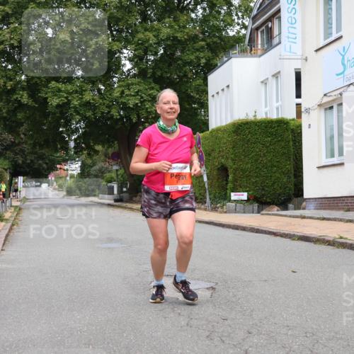 25.08.2024 - 20. Blankeneser Heldenlauf Strokosch-Dieckow http://msf.ph/oto/6859604 25.08.2024 09:57:43 Ziel 133 meine-sportfotos.de