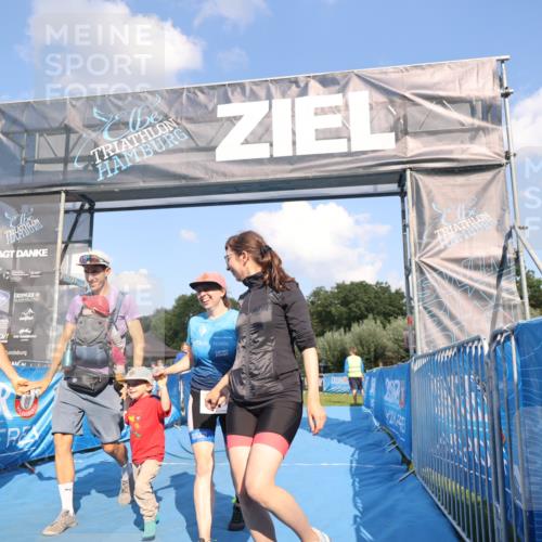 25.08.2024 - Elbe Triathlon Hamburg H.Heesch http://msf.ph/oto/6859627 25.08.2024 16:31:15 Ziel  meine-sportfotos.de