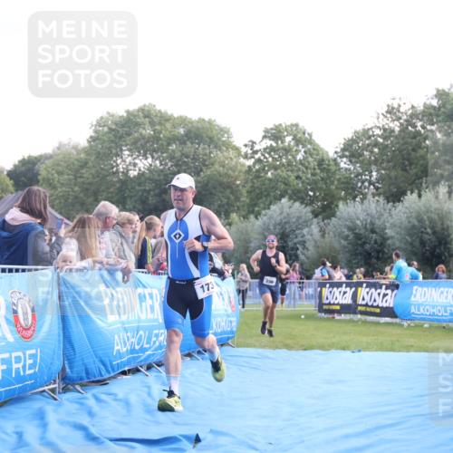 25.08.2024 - Elbe Triathlon Hamburg H.Heesch http://msf.ph/oto/6859639 25.08.2024 11:00:52 Ziel 173, 236, 440 meine-sportfotos.de