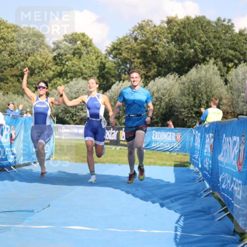 25.08.2024 - Elbe Triathlon Hamburg H.Heesch http://msf.ph/oto/6859662 25.08.2024 16:34:41 Ziel  meine-sportfotos.de