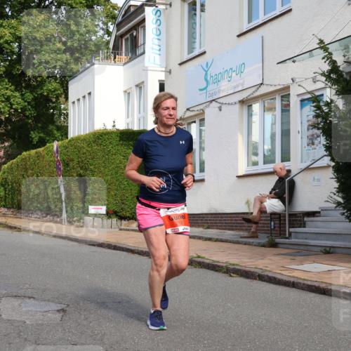 25.08.2024 - 20. Blankeneser Heldenlauf Strokosch-Dieckow http://msf.ph/oto/6859666 25.08.2024 09:59:12 Ziel 213 meine-sportfotos.de