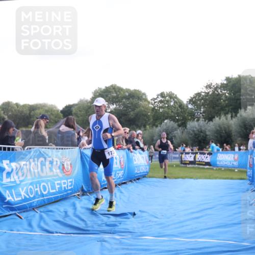25.08.2024 - Elbe Triathlon Hamburg H.Heesch http://msf.ph/oto/6859675 25.08.2024 11:00:52 Ziel 173, 236, 440 meine-sportfotos.de