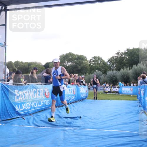 25.08.2024 - Elbe Triathlon Hamburg H.Heesch http://msf.ph/oto/6859687 25.08.2024 11:00:52 Ziel 173, 236, 440 meine-sportfotos.de