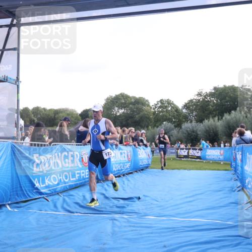25.08.2024 - Elbe Triathlon Hamburg H.Heesch http://msf.ph/oto/6859692 25.08.2024 11:00:52 Ziel 173, 236, 440 meine-sportfotos.de