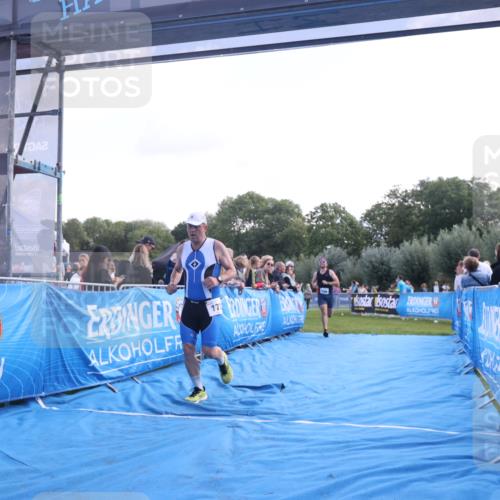 25.08.2024 - Elbe Triathlon Hamburg H.Heesch http://msf.ph/oto/6859697 25.08.2024 11:00:53 Ziel 173, 236, 440 meine-sportfotos.de