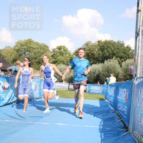 25.08.2024 - Elbe Triathlon Hamburg H.Heesch http://msf.ph/oto/6859705 25.08.2024 16:34:42 Ziel  meine-sportfotos.de
