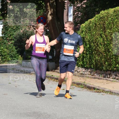25.08.2024 - 20. Blankeneser Heldenlauf Strokosch-Dieckow http://msf.ph/oto/6859709 25.08.2024 09:59:54 Ziel 218, 219 meine-sportfotos.de