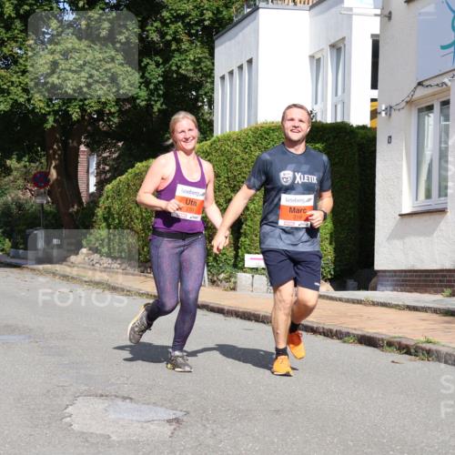 25.08.2024 - 20. Blankeneser Heldenlauf Strokosch-Dieckow http://msf.ph/oto/6859762 25.08.2024 09:59:58 Ziel 218, 219 meine-sportfotos.de