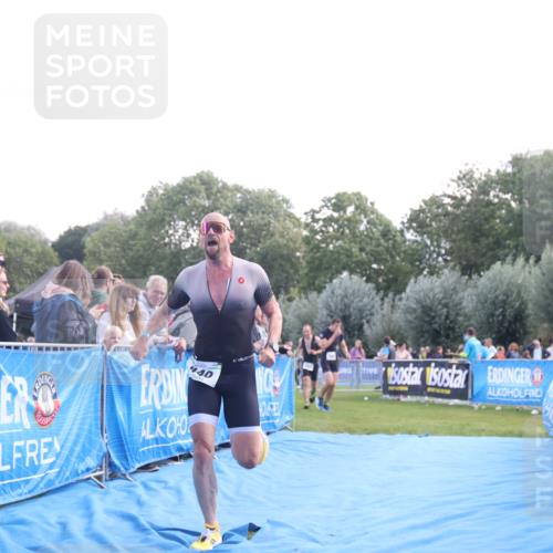 25.08.2024 - Elbe Triathlon Hamburg H.Heesch http://msf.ph/oto/6859855 25.08.2024 11:00:57 Ziel 173, 236, 261, 440 meine-sportfotos.de