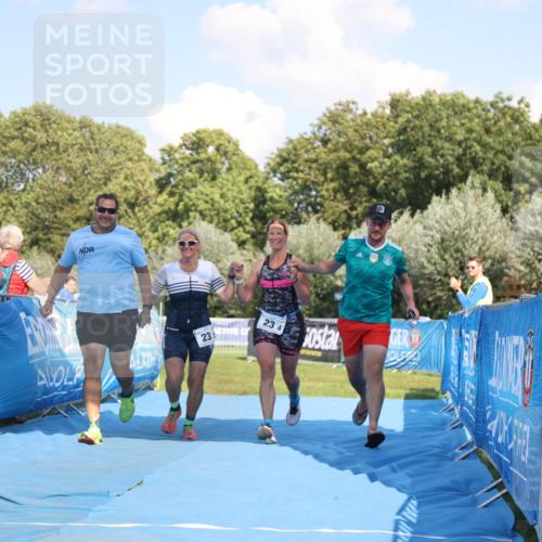 25.08.2024 - Elbe Triathlon Hamburg H.Heesch http://msf.ph/oto/6859856 25.08.2024 16:36:00 Ziel  meine-sportfotos.de