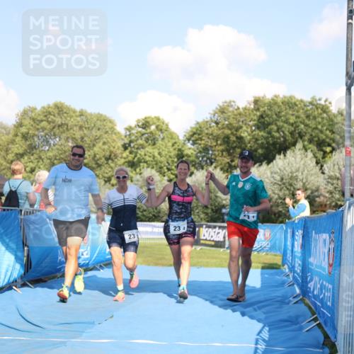 25.08.2024 - Elbe Triathlon Hamburg H.Heesch http://msf.ph/oto/6859879 25.08.2024 16:36:00 Ziel  meine-sportfotos.de