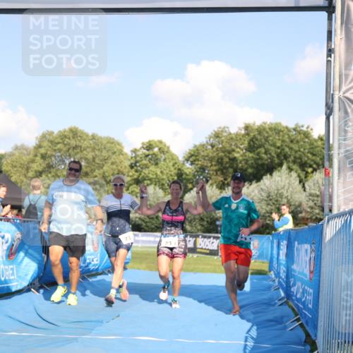 25.08.2024 - Elbe Triathlon Hamburg H.Heesch http://msf.ph/oto/6859895 25.08.2024 16:36:00 Ziel  meine-sportfotos.de