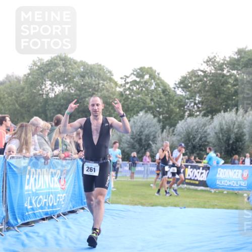 25.08.2024 - Elbe Triathlon Hamburg H.Heesch http://msf.ph/oto/6859897 25.08.2024 11:01:02 Ziel 236, 261, 440 meine-sportfotos.de