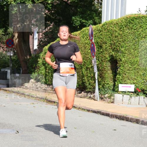25.08.2024 - 20. Blankeneser Heldenlauf Strokosch-Dieckow http://msf.ph/oto/6859910 25.08.2024 10:00:42 Ziel 109, 172, 292, 293 meine-sportfotos.de