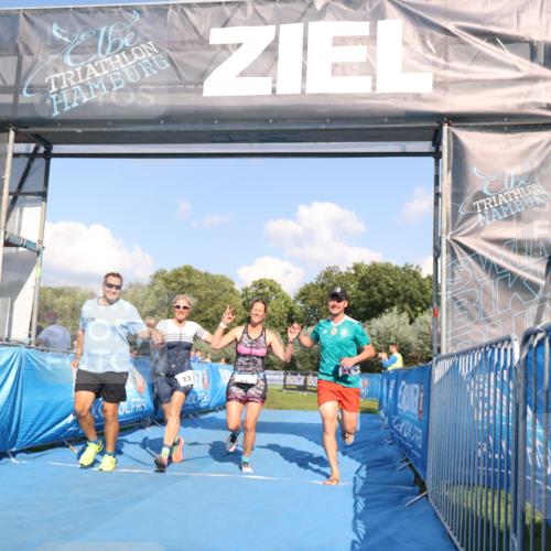 25.08.2024 - Elbe Triathlon Hamburg H.Heesch http://msf.ph/oto/6859952 25.08.2024 16:36:01 Ziel  meine-sportfotos.de
