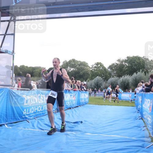25.08.2024 - Elbe Triathlon Hamburg H.Heesch http://msf.ph/oto/6859954 25.08.2024 11:01:03 Ziel 261, 440 meine-sportfotos.de
