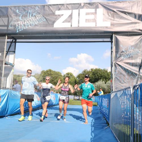 25.08.2024 - Elbe Triathlon Hamburg H.Heesch http://msf.ph/oto/6859957 25.08.2024 16:36:01 Ziel  meine-sportfotos.de