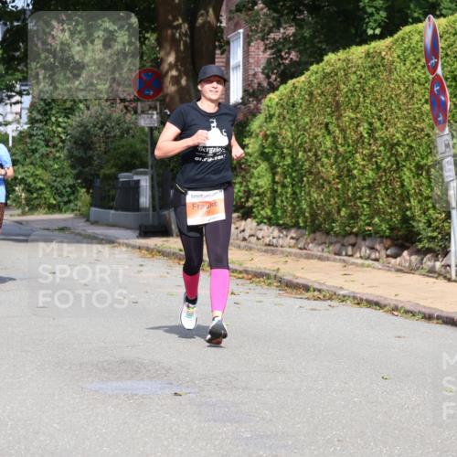 25.08.2024 - 20. Blankeneser Heldenlauf Strokosch-Dieckow http://msf.ph/oto/6859999 25.08.2024 10:00:47 Ziel 109, 172, 292 meine-sportfotos.de