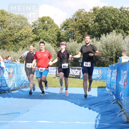 25.08.2024 - Elbe Triathlon Hamburg H.Heesch http://msf.ph/oto/6860082 25.08.2024 16:36:40 Ziel  meine-sportfotos.de