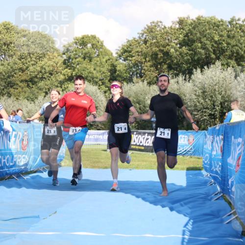 25.08.2024 - Elbe Triathlon Hamburg H.Heesch http://msf.ph/oto/6860094 25.08.2024 16:36:40 Ziel  meine-sportfotos.de