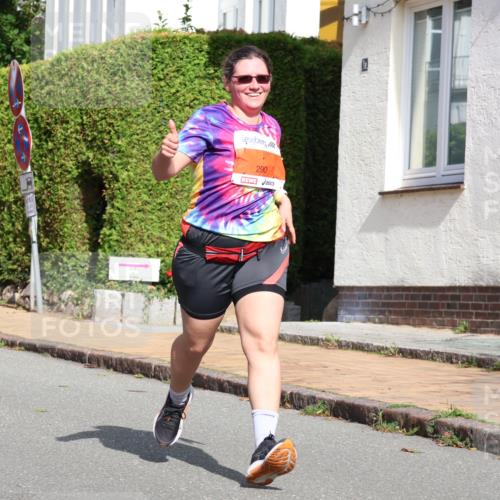 25.08.2024 - 20. Blankeneser Heldenlauf Strokosch-Dieckow http://msf.ph/oto/6860182 25.08.2024 10:01:21 Ziel 290 meine-sportfotos.de