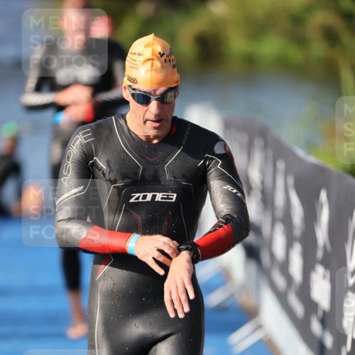 25.08.2024 - Elbe Triathlon Hamburg H.Heesch http://msf.ph/oto/6860350 25.08.2024 09:14:30 Schwimmen 338, 404, 414, 415, 419, 465 meine-sportfotos.de