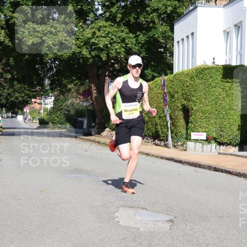 25.08.2024 - 20. Blankeneser Heldenlauf Strokosch-Dieckow http://msf.ph/oto/6860416 25.08.2024 10:09:07 Ziel 6436 meine-sportfotos.de